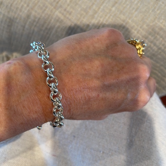 Sterling Rolo style bracelet with Sterling heart charm. - Picture 10 of 10